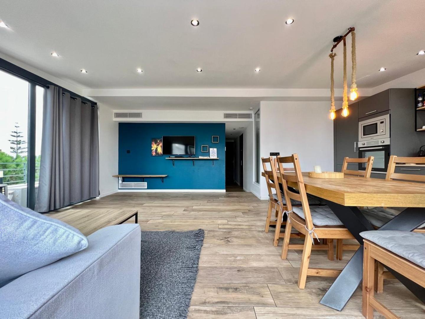 Sea And Mountain Views From Your Rooftop ! Saint-Laurent-du-Var Exterior foto