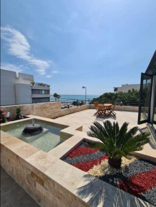 Sea And Mountain Views From Your Rooftop ! Saint-Laurent-du-Var Exterior foto